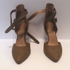 My Delicious Shoes Tan Suede Heels